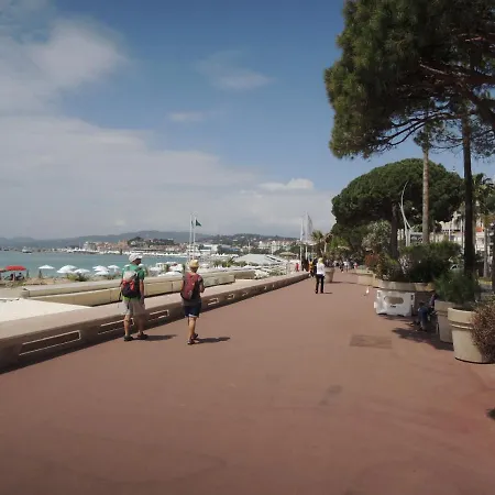 Apartment Prime Location Hyper Center Ideal For Couples & Families - Walk Everywhere - Smart By Totolulucannes Cannes