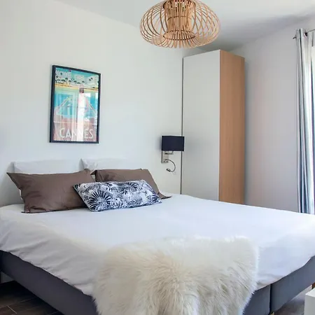 Prime Location Hyper Center Ideal For Couples & Families - Walk Everywhere - Smart By Totolulucannes *