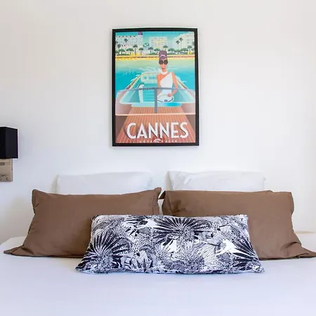 Prime Location Hyper Center Ideal For Couples & Families - Walk Everywhere - Smart By Totolulucannes * Κάννες