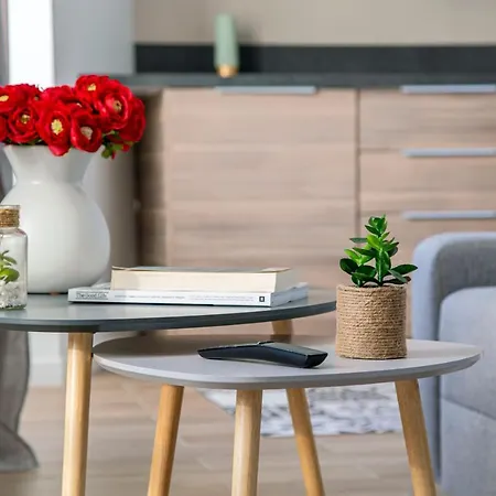 Prime Location Hyper Center Ideal For Couples & Families - Walk Everywhere - Smart By Totolulucannes