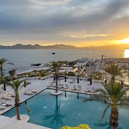 Prime Location Hyper Center Ideal For Couples & Families - Walk Everywhere - Smart By Totolulucannes Cannes